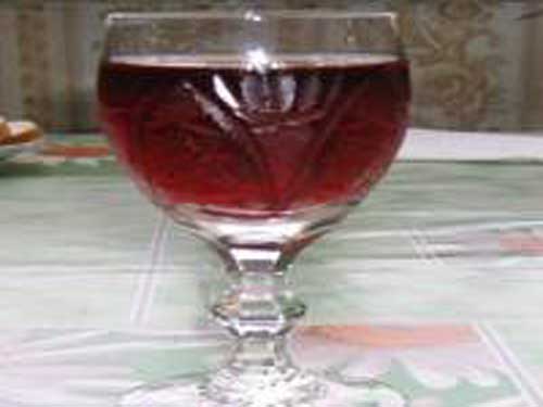 Крепленое домашнее вино из красной смородины