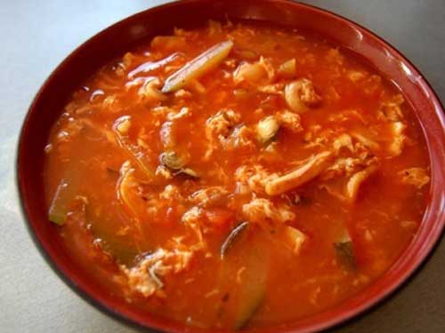 Томатный суп с морепродуктами
